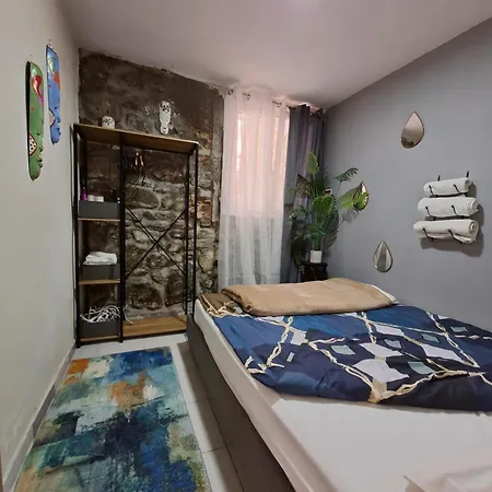Apartment Analou Mood